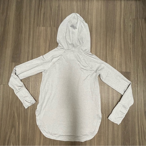 Athleta Uptempo Hoodie Sweatshirt in Norwegian Grey - Picture 5 of 12
